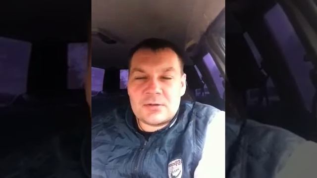 протестующий Омич заблокировался у мэрии Омска смотреть онлайн