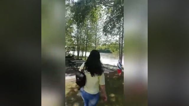 Мкр Яркий свой парк и удобное место для отдыха смотреть онлайн