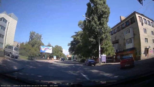Луганск, ул. Демехина, Коцюбинского, В. Шевченко, Московская. 2021/08/05 смотреть онлайн