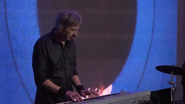 Вишняков Анатолий и Галактическая Федерация - «Кафе» (режиссёр - Н. Орловский). «наРодные Песни» смотреть онлайн