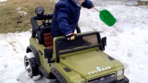 Детский Электромобиль Джип Катаемся по Лужам и Снегу Тест Драйв