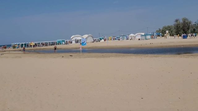 Жара! #Анапа. Света нет, воды нет! Куда они ходят в туалет? Просто жесть! Едем назад в #Голубицкая. смотреть онлайн