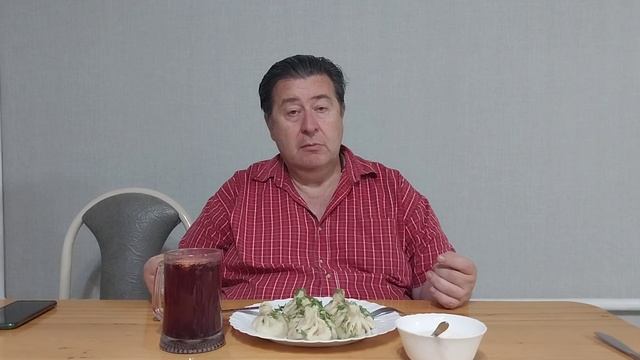 Заурбек ШАХМУРЗАЕВ о хинкали в кафе "Кавказ" смотреть онлайн