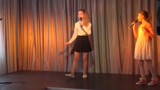 Кафе " Шантан", старшие смотреть онлайн