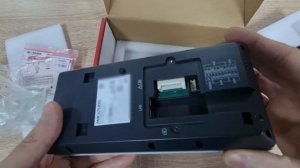 Вызывная панель с распознаванием лиц Hikvision DS-KV9503-WBE1: распаковка и демонстрация работы