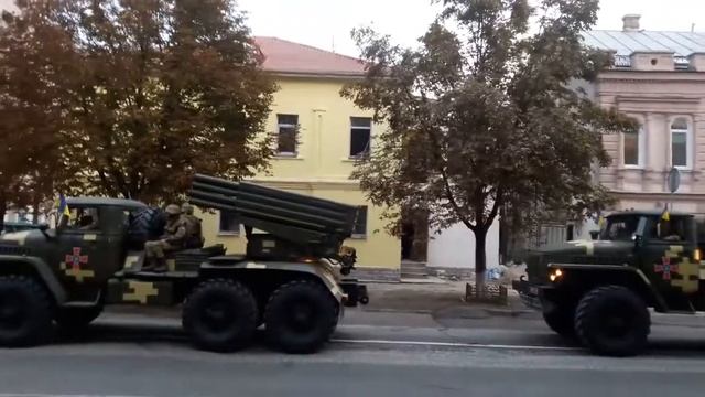 Возродившаяся Украинская армия смотреть онлайн