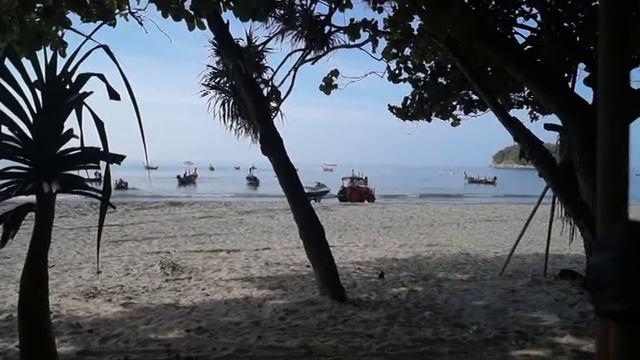 Пляж Ката на Пхукете смотреть онлайн