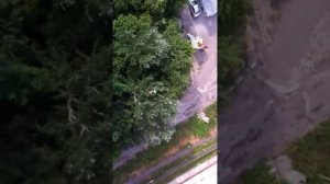 прыгнул с крыши 16 этажки