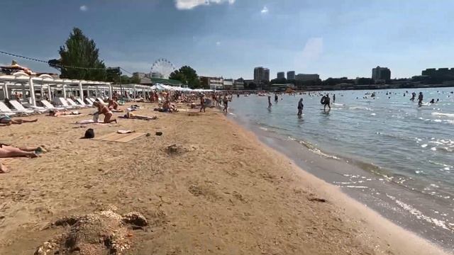 Анапа. Центральный пляж. Все новые изменения: стела, мостик, табло, зона отдыха, фонтан-ногомойка! смотреть онлайн