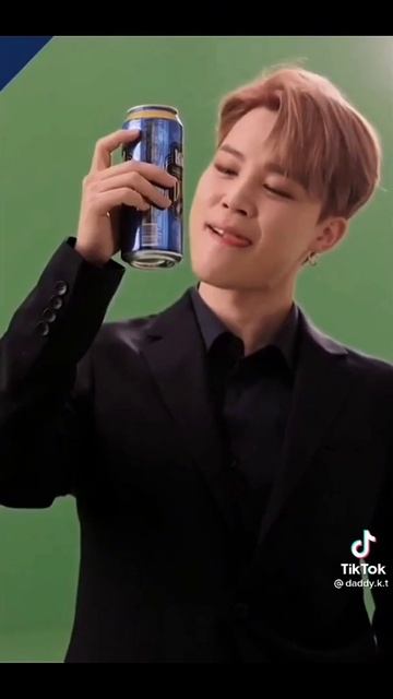 Влюблённый взгляд Чимина 🤭😍🤯 смотреть онлайн