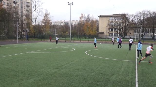 Бухарестская - Электросила (2 тайм) смотреть онлайн