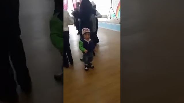 Зажигают дети! смотреть онлайн
