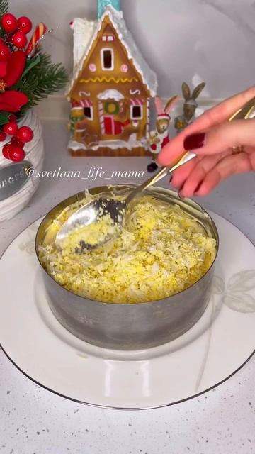 салат с ананасом