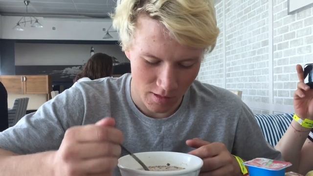 Завтрак в отеле «Темеринда» 2 смотреть онлайн