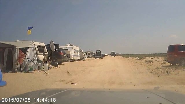 Арабатская стрелка, дикая стоянка, июль-2015 смотреть онлайн