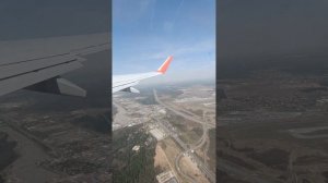 Турбулентность на взлёте самолёта в Шереметьево.