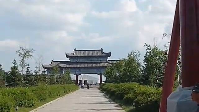 с обезьянками в Удалянчи смотреть онлайн