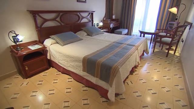 LABRANDA Reveron Plaza 4* ( Лос-Христианос, Арона, Тенерифе ) смотреть онлайн