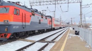 ЭП1-218 с двухэтажным поездом №357 Имеретинский Курорт - Уфа