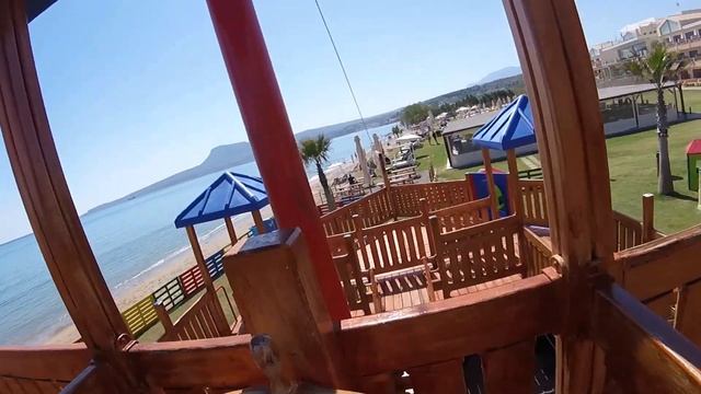 Кораблик и сцена смотреть онлайн