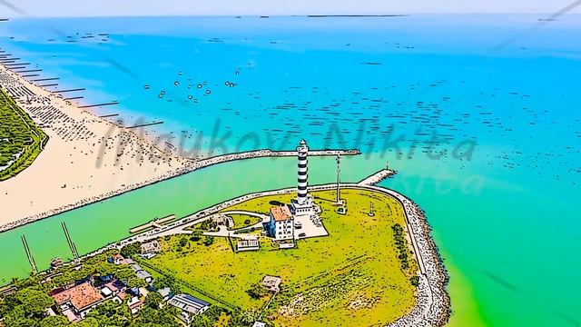 Color sketch in cartoon style. Italy, Jesolo. Light House Faro di Piave Vecchia. Lido di Jesolo, is смотреть онлайн
