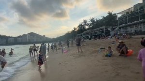 Китай. Остров Хайнань. Пляж Дадунхай.