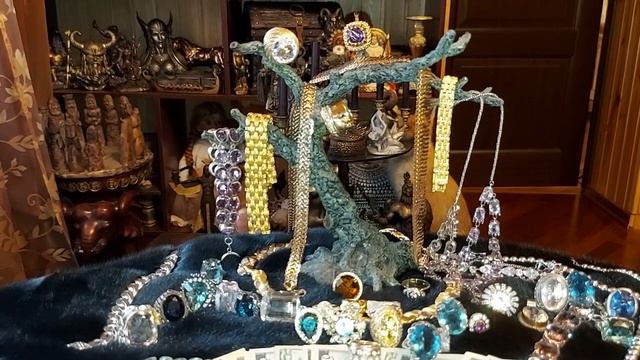 ДЕД СЕМЁН И БАБКА ЛУКЕРИЯ ВЫЗОВ ДОСТАТКА В ДОМ ДЛЯ ВСЕХ. ВЕДЬМИНА ИЗБА ИНГА ХОСРОЕВА. смотреть онлайн