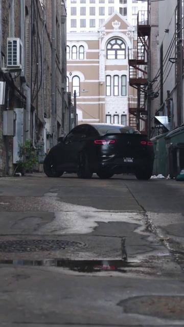 Mercedes GLC 63s AMG Drive and Aggressive Exhaust 🤯🤯 смотреть онлайн