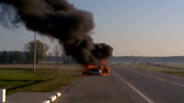 Пожар автомобиля смотреть онлайн