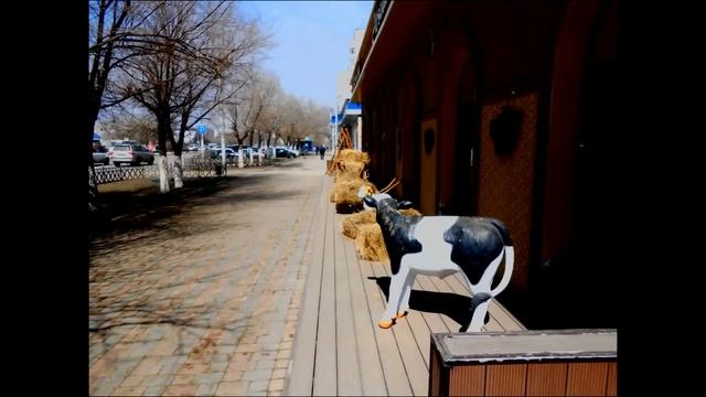 Слайд . ВЕСНА 2017 ГОДА ГУЛЯЕТ ПО АКТОБЕ . Автор И.Гатауллин. смотреть онлайн