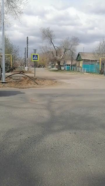 Провал на улице Ленина в Соль-Илецке смотреть онлайн