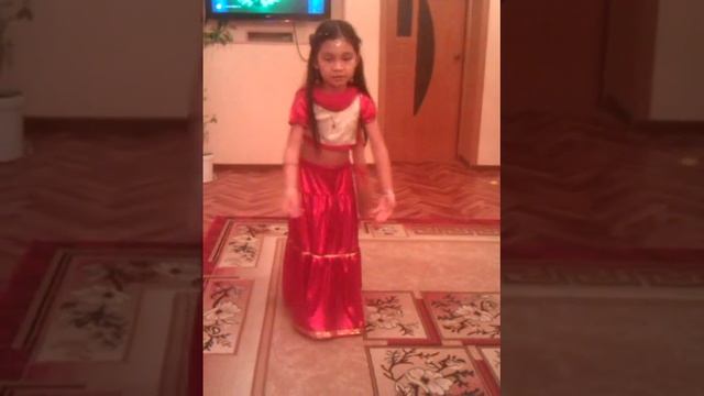 Индийский танец Айжан смотреть онлайн