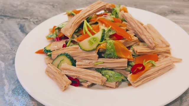 Салат из соевой спаржи❗ смотреть онлайн