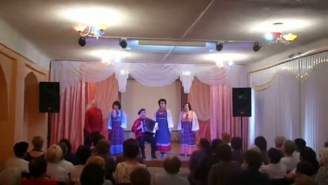 В деревне ЁЖИКИ смотреть онлайн