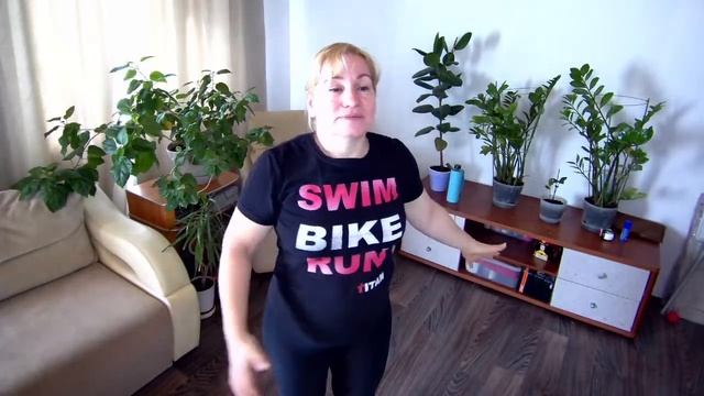 Энергетическая суставная зарядка с Аней и Принцем смотреть онлайн