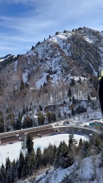 Канатная дорога Медеу - Шымбулак. Зима 2023. Almaty. Kazakhstan. Winter 2023. Medey - Shymbulak смотреть онлайн