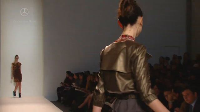 Cynthia Steffe Fall 2009 runway show, Mercedes-Benz Fashion Week смотреть онлайн