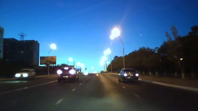 Актау-запад. Полиция не пропустила пешеход у памятника Кошагану 23 августа 2016 г. 21.20 смотреть онлайн