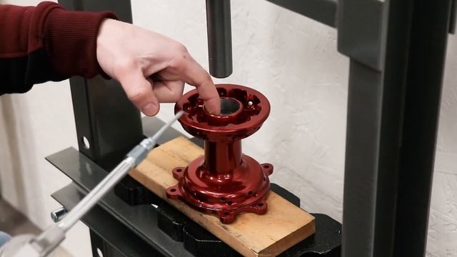Installing Wheel Bearings Has Never Been Easier! смотреть онлайн