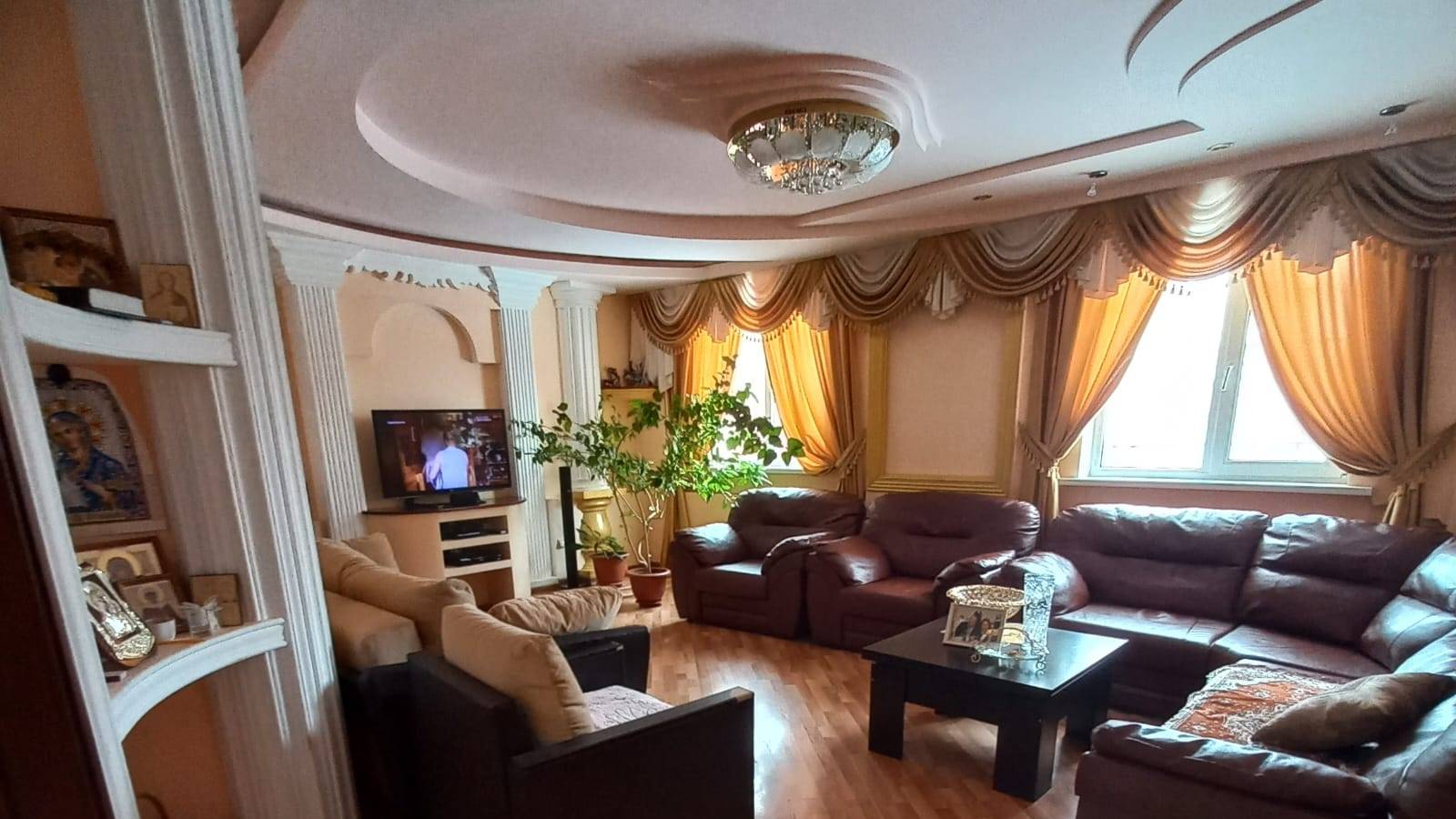 Дом Крыцино