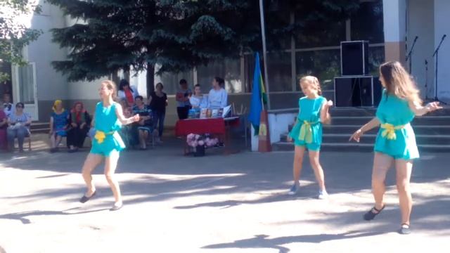 10/7 класс. Танец на день села🔥 смотреть онлайн