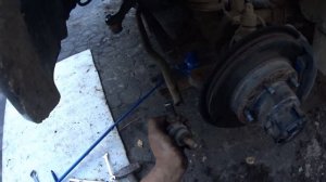 Рулевые наконечники УАЗ Патриот  Сюрприз при замене рулевых наконечников