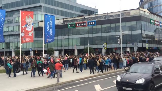 Открытие BuzFood смотреть онлайн