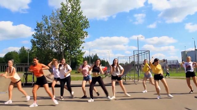 MALUMA & GIMS - HOLA SENORITA