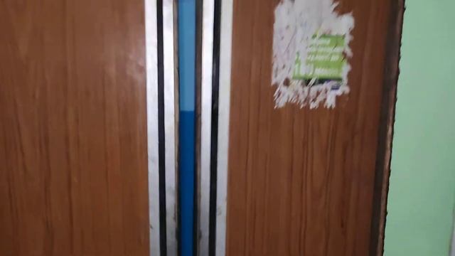 Лифт МЛЗ с зелёным купе, Г/П 320 кг, V=0,71 м/сек (ул. Шевченко, 10, подъезд 1, г. Новомосковск) смотреть онлайн