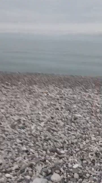 Пляж Гагры 2023#море#абхазия#галечныйпляж#утро#отдых#природа смотреть онлайн