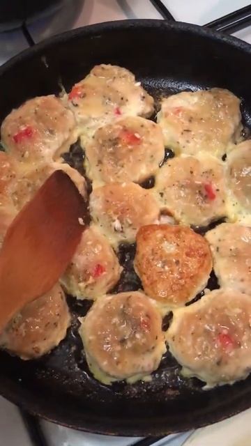 Готовлю куриные котлетки «Ёжики». Часть 5. Леночка Желанкина. Город Брянск. Россия. смотреть онлайн
