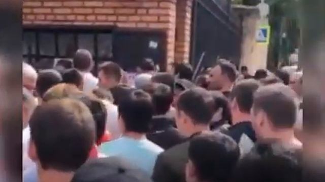 Старт продажи билетов на матч "Алания" - "ЦСКА" вызвал ажиотаж среди жителей Северной Осетии смотреть онлайн