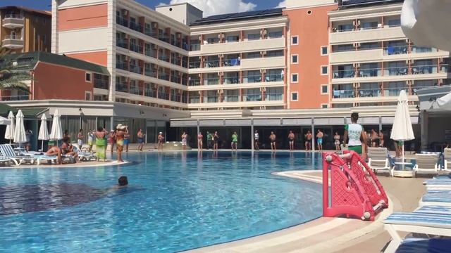 Insula Resort&Spa, сентябрь 2015 смотреть онлайн