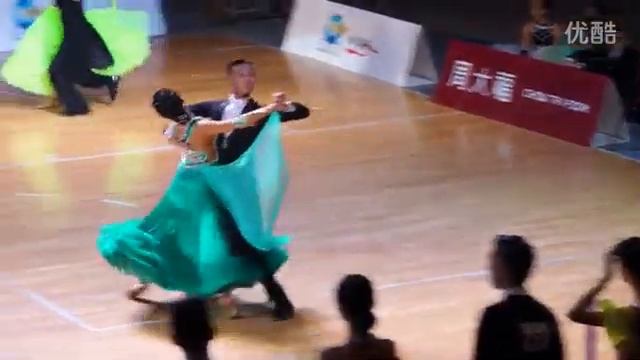 150919-20 ♡ XIAOTING 샤오팅 ballroom dancing 沈小婷 国标舞 ♡ 2015 CBDF China Cup Tour (Xiamen) смотреть онлайн